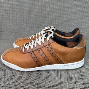 Adidas Golf Mens Size 11.5 Tan & Black Spikeless golf shoes leather suede